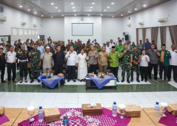 Wali Kota Pematangsiantar Wesly Silalahi, SH, MKn Bersama Forkopimda & Elemen Masyarakat Rakor Bertajuk Dialog Situasi Kondisi dan Dinamika Sosial Kemasyarakatan di Kota Pematangsiantar.