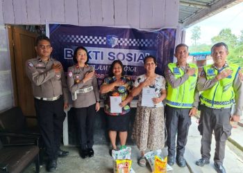 Satlantas Polres Simalungun Wujudkan Kepedulian Sosial, Berikan Baksos Kepada Relawan Laka Lantas di Hari Lalu Lintas Bhayangkara Ke - 70.