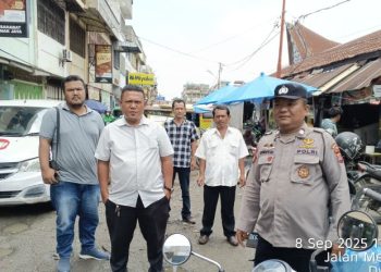 Antisipasi Gangguan Kamtibmas, Polsek Siantar Barat Patroli Diseputaran Pasar Horas.