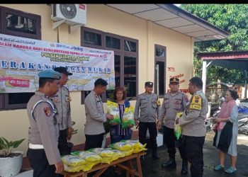Polsek Siantar Barat Laksanakan Gerakan Pangan Murah,Masyarakat Antusias.