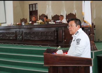Wali Kota Pematangsiantar Wesly Silalahi, SH, MKn Hadiri Rapat Paripurna Dalam Nota Jawaban Wali Kota Pematangsiantar Atas Pemandangan Umum Fraksi - Fraksi DPRD Kota Pematangsiantar Terhadap Nota Keuangan Atas Rancangan Perubahan Anggaran Pendapatan dan Belanja Daerah (P-APBD) Tahun Anggaran (TA) 2025.