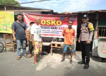 Berikan Penyuluhan Bahaya Narkoba Kepada Warga, Polek Siantar Selatan Patroli Posko KBN.