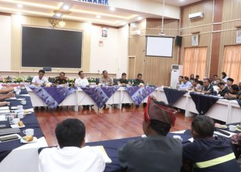 Kapolres Simalungun Tegas Himbau Kedua Belah Pihak Menahan Diri, Polri Berdiri Netral Dalam Sengketa Lahan TPL-Lamtoras.