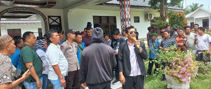 Polres Simalungun Sukses Amankan Unjuk Rasa GERMA-SURA, Aksi Berakhir Kondusif Tanpa Insiden.