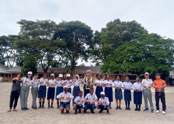 Jadi Pelopor Keselamatan, Sat Lantas Polres Pematangsiantar Lantik PKS Junior YP Pelita & SMP Negeri 3 .