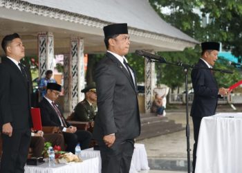 Junaedi Antonius Sitanggang, SSTP, MSi Sekda Kota Pematangsiantar Menjadi Inspektur Upacara Dalam Peringatan Hari Kesaktian Pancasila Tahun 2025 di Kota Pematangsiantar.