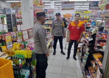 Maksimalkan Pencegahan, Polsek Siantar Utara Gelar Blue Light Patrol.