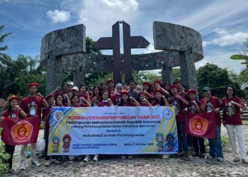 Dalam Rangka Memperingati Tahun Yubelium Pengharapan 2025, PMKRI Cabang Pematangsiantar Santo Fransiskus Dari Assisi Mengadakan Kegiatan Peziarah Pengharapan Tahun Yubelium bersama Mahasiswa - Mahasiswi Katolik Se - Kota Pematangsiantar, Yang Dirangkai Dengan Jegiatan Bakti Sosial di Yayasan Rehabilitasi Harapan Jaya.