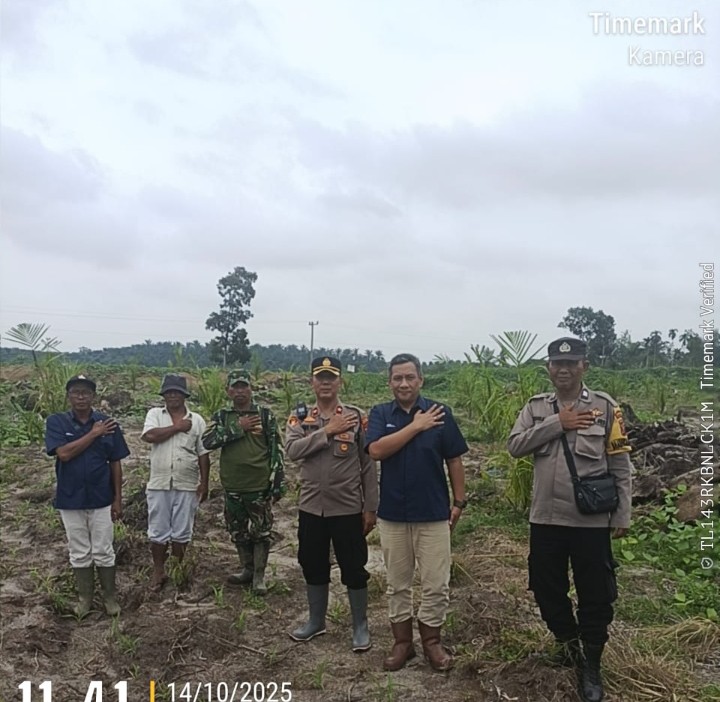 Kapolsek Tanah Jawa Gelar Rangkaian Kegiatan, Perkuat Sinergi Ketahanan Pangan di Hatonduhan.