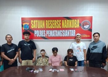 Dari Depan Karaoke Anda Hingga Rumah, Polres Pematangsianțar Ungkap Dugaan Peredaran Narkoba, 3 Orang Diamankan.