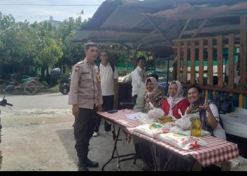 Bhabinkamtibmas Polsek Siantar Selatan Patroli Kegiatan Penjualan Sembako Murah.