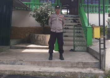 Polsek Dolok Pardamean Gelar Jumat Curhat, Jaga Toleransi & Keamanan Shalat Jumat di Masjid Al-Amin.