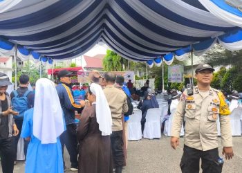 Polsek Siantar Martoba Laksanakan Pengamanan Kegiatan Rawat Bumi & Pembersihan Jalan .