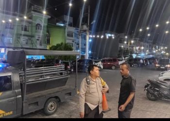 Antisipasi Gangguan Kamtibmas, Polsek Siantar Timur Gelar Blue Light Patrol.
