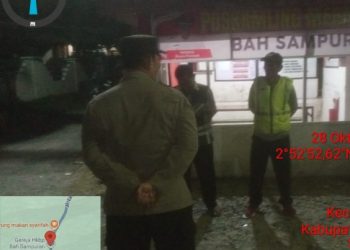 Polsek Tiga Balata Aktifkan Pos Kamling Sebagai Benteng Keamanan di Malam Hari.