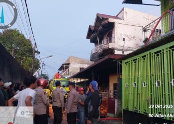 Polres Pematangsiantar Respon Cepat Cek TKP Kebakaran Rumah Warga di Gang Udang.