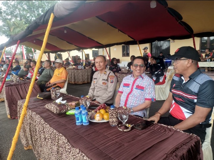 Polres Pematangsiantar Hadiri Penutupan Turnamen Bola Voli Antar Pelajar HUT Ke - 80 Korps Brimob Polri Tahun 2025.