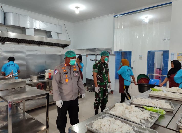 Kapolres Bersama Dandim Simalungun Bersinergi Dengan Harmonisasi, Pastikan SPPG Polres Simalungun Berjalan Sesuai Prosedur Dengan Monitoring Ketat.