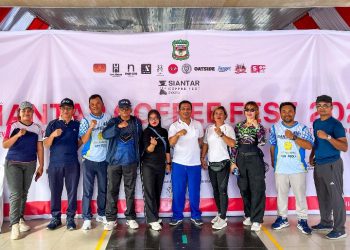 Wali Kota Pematangsiantar Wesly Silalahi, SH, MKn Diwakili Sekda Junaedi Antonius Sitanggang ,SSTP, MSi Turut Memeriahkan & Senam Bersama di Ajang Car Free Day dan Siantar Fun Run 10 Km.