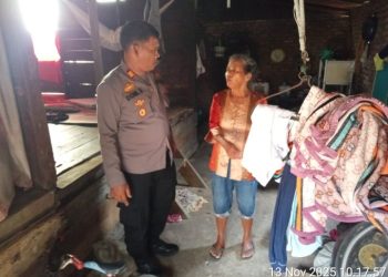 Viral Tak Dapat Bansos, Kapolseķ Sianțar Marihat Respon Datangi Warganya.