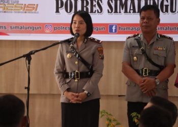 “Pabrik Pungli” di Satpas Simalungun? Warga Menjerit, Biaya SIM Melonjak 7 Kali Lipat - Kasatlantas Jadi Sorotan Panas.