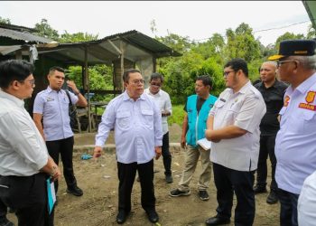 Wali Kota Pematangsiantar Wesly Silalahi, SH, MKn Melakukan Kunjungan Ke Lokasi Fasilitas Pengolahan Sampah.