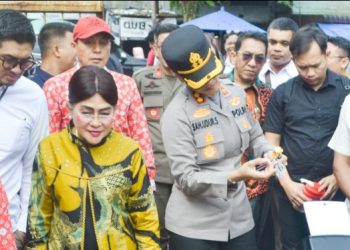 Kapolres Pematangsiantar Bersama Forkopimda Sidak Pasar Jelang Nataru 2026.
