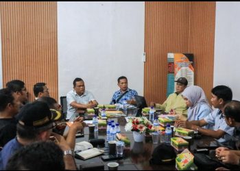 Sekda Kota Pematangsiantar Junaedi Antonius Sitanggang, SSTP, MSi Pimpin Rapat Lanjutan Persiapan Penempatan Kembali Pedagang Ke Lokasi Eks Gedung IV Pasar Horas.