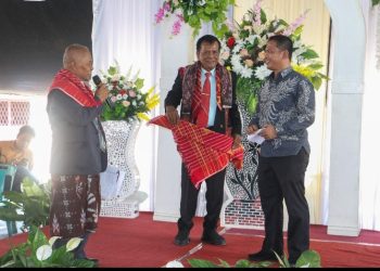 Wali Kota Pematangsiantar Wesly Silalahi, SH, MKn Diwakili Sekda Junaedi Antonius Sitanggang, SSTP, MSi Hadiri Yubileum 75 Tahun Gereja Batak Karo Protestan (GBKP) Runggun.