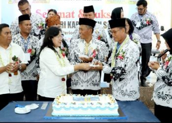 HUT PGRI Ke - 80 Simalungun Dirangkai Pengukuhan Pengurus Periode 2025- 2030 : Hadirkan Suasana Sekolah Yang Inklusif Bagi Setiap Peserta Didik.