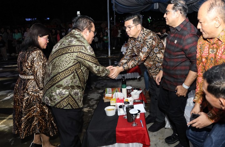 Wali Kota Pematangsiantar Wesly Silalahi, SH, MKn Hadiri Kegiatan Bagak Marnatal Tahun 2025.