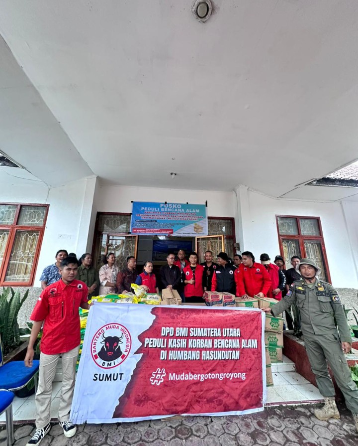 Banteng Muda Indonesia Salurkan Bantuan Kemanusiaan Untuk Korban Banjir & Longsor di Humbang Hasundutan.