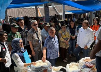 Sat Reskrim Polres Simalungun Sidak Pasar Jelang Natal, Pastikan Harga Sembako Stabil & Stok Aman.