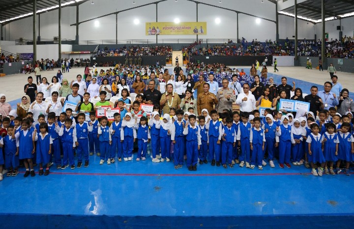 Wali Kota Pematangsiantar Wesly Silalahi, SH, MKn Hadiri Kampanye Gerakan Sekolah Sehat Tahun 2025.