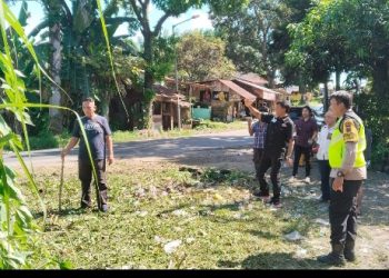 Bhabinkamtibmas Polsek Siantar Martoba Monitoring Pendirian Posko Bebas Narkoba di Gang Pulo Kumba.