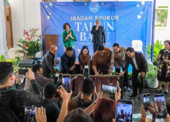 Wali Kota Pematangsiantar Wesly Silalahi, SH, MKn Diwakili Staf Ahli Bidang Pemerintahan Dra Happy Oikumenis Daely Hadiri Acara Ibadah Syukur Tahun Baru Sinode GKPI Tahun 2026.