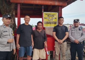 Sampaikan Pesan Kamtibmas, Polsek Siantar Selatan Sambangi Pos Sat Kamling.