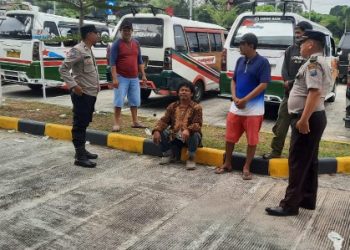 Ciptakan Situasi Kondusif, Sat Binmas Polres Pematangsiantar Patroli Sambang Kamtibmas.