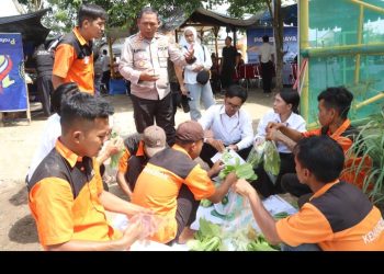 Ikuti Panen Raya, Kapolres Simalungun Menyapa Warga Binaan : "Jadikan Pengalaman Baik di Lapas Modal Kembali ke Masyarakat".