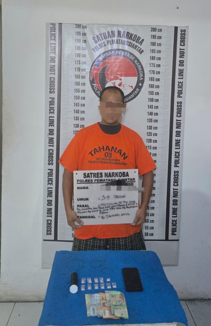 Polres Pematangsiantar Amankan DS Dipinggir Jalan Miliki 11 Paket Sabu.