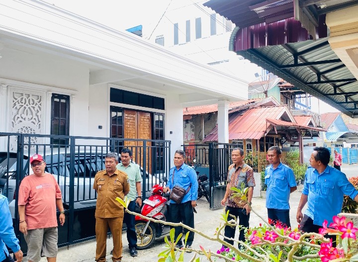 Wakil Ketua DPRD Pematangsiantar Ir. Daud Simanjuntak, MM Sidak Lapangan Untuk Mendengarkan Keluhan Masyarakat & Langsung Merealisasikannya.