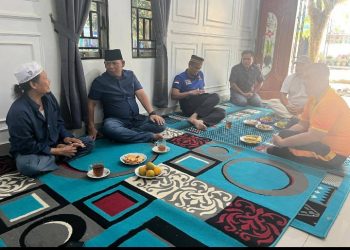 Kapolres Simalungun Silaturahmi ke Rumah Pengajian Tuan Guru Malik di Gunung Maligas.