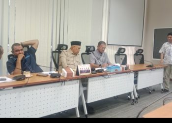 Rapat di DPRD Provinsi Sumut Dalam Hal Ini Komisi C.