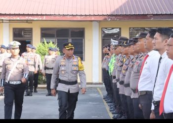 Ops Keselamatan Toba 2026 Dimulai, Wakapolres Pematangsiantar Sematkan Tanda Pita Operasi.