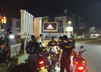 Timsus Dayok Mirah Polres Pematangsiantar Amankan Dua Sepedamotor Knalpot Brong.