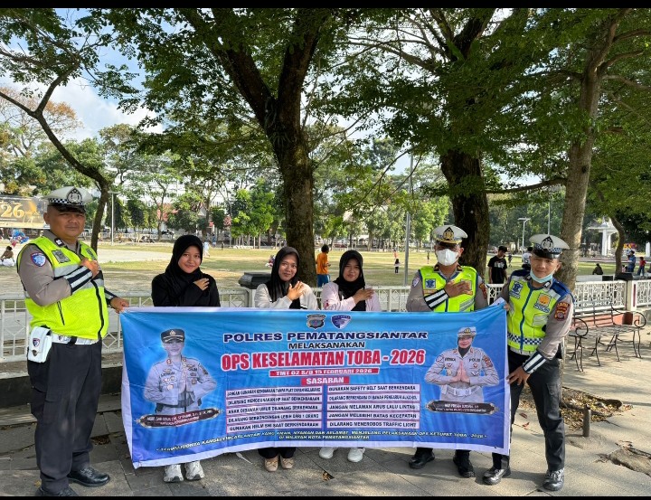 Ops Keselamatan Toba 2026, Sat Lantas Polres Pematangsianțar Berikan Edukasi.
