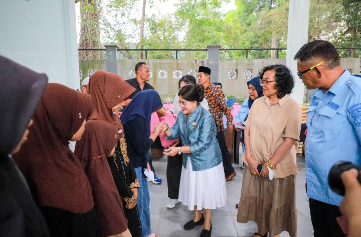 Menyambut Bulan Suci Ramadhan 1447 H/2026 M, Ketua TP PKK Kota Pematangsiantar Ny Liswati Wesly Silalahi Hadiri Acara Punggahan di Dishub Kota Pematangsiantar.
