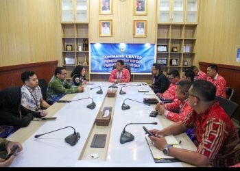 Wali Kota Pematangsiantar Wesly Silalahi, SH, MKn Ikuti kegiatan Entry Meeting BPK Secara Serentak Se - Provinsi Sumut Secara Virtual.