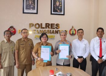 Pemko Pematangsiantar Melalui Dinsos P3A & Polres Pematangsiantar Tandatangani Nota Kesepahaman. Penandatanganan Nota Kesepahaman tentang Layanan Perlindungan Perempuan Korban Kekerasan dan Anak yang Memerlukan Perlindungan Khusus (AMPK).