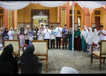 Wali Kota Pematangsiantar Wesly Silalahi, SH, MKn Hadiri Acara Safari Ramadhan Pemko Pematangsiantar 1447 H/2026 M, di Masjid Al Ikhlas Jalan AMPI.